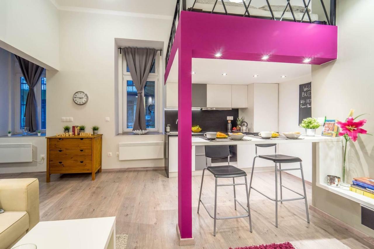 Cozy Downtown Studio Apartment Budapest Bagian luar foto